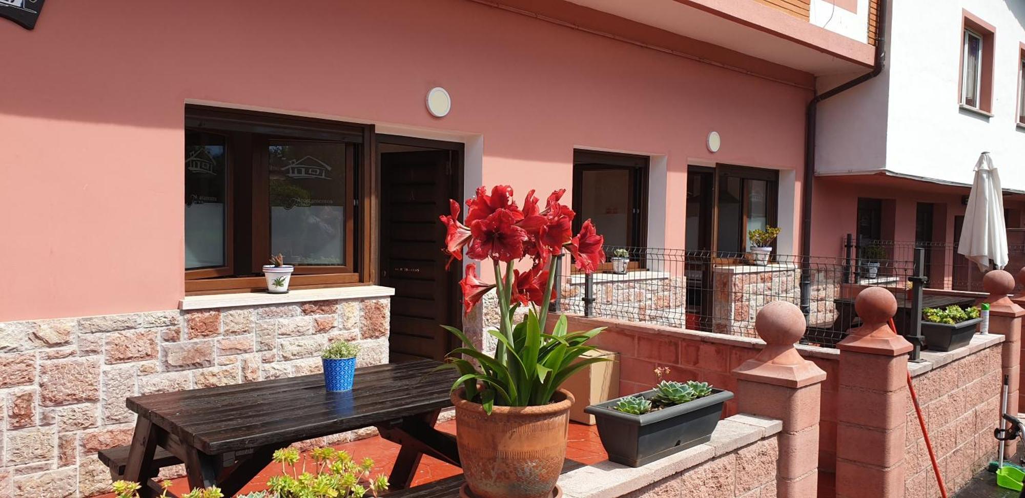 Apartamentos Fermin Onís Zewnętrze zdjęcie